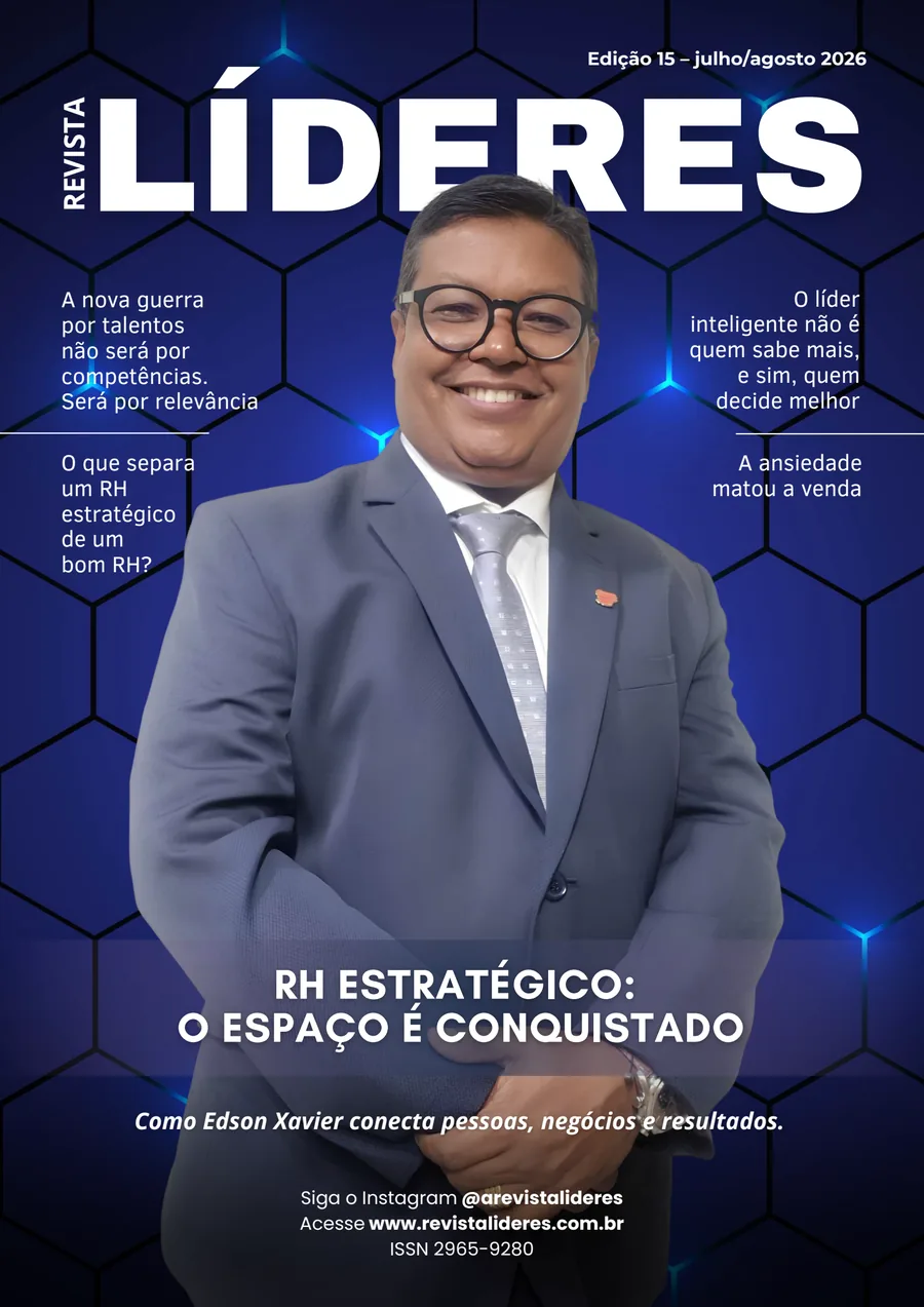 Capa da edição 15 da Revista Líderes
